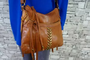 LUCKY BRAND DAMEN ECHT LEDER MESSENGER SCHULTER TASCHE BEUTEL VERZIERUNG COGNAC - Bild 1 von 13