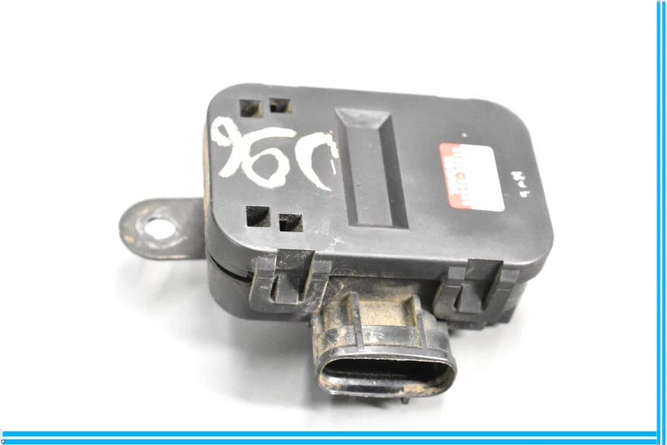 Датчик вентиляции смога охладителя термистора 02–10 Lexus SC430 8889830010 оригинальный - Изображение 1 из 4