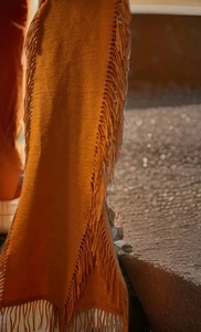 Nordstrom Damen Schal 4 Eck Fransen Boho Pfirsich Farbe 100% Kaschmir Neu - Bild 1 von 10