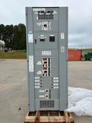Painel de distribuição principal 125 VDC Cutler-Hammer #2 - Imagem 1 de 3