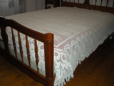 DESSUS DE LIT LOOK VINTAGE AU CROCHET FAIT MAINS - Photo 1/2
