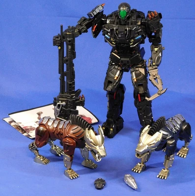 VT-01 BOUNTY HUNTER TRANSFORMABLE FIGURE LOCKDOWN DOGS - Image 1 of 4