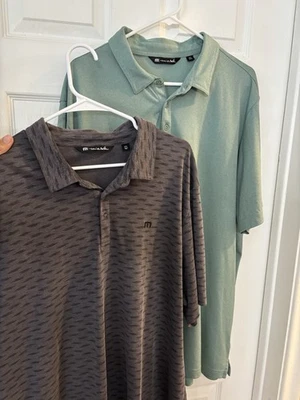 Para hombres Travis Matthews Polo Paquete Golf Exterior X X XL 2 Camisas Preppy Foto 1 de 4
