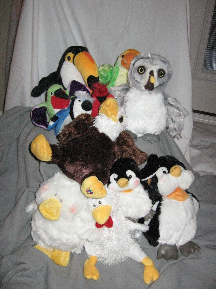 GANZ WEBKINS LOT OF 11 NO CODES. BIRDS, PENGUIN, CHICKEN, ETC... - Image 1 of 1
