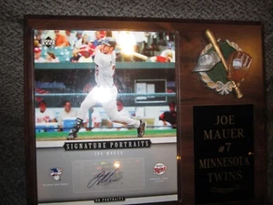 Joe Mauer signed Upper Deck Portraits plaque. Minnesota Twins. Hall Of Fame - Picture 1 of 6