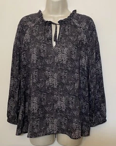 Cloth Stone Medium Blouse Dark Gray Long Sleeve Keyhole Neck top - Picture 1 of 7