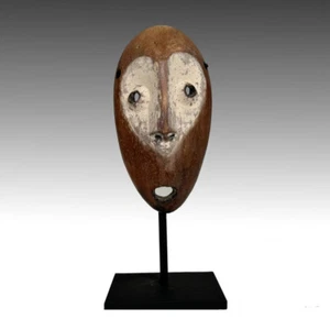 PASSMASKE HOLZ KAOLIN LEGAGE DEMOKRATISCHE REPUBLIK KONGO C. AFRIKA 20. JH. - Bild 1 von 2