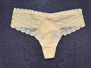 Victoria's Secret Thong String No-Show Variety Underwear Panty sz M - Picture 1 of 27