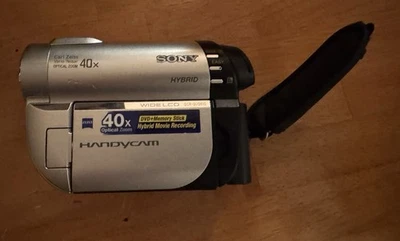 Sony DCR-DVD610 Mini DVD / Sony Memory Stick Duo Tested, works great! W/ charger - Image 1 of 4