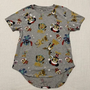 Disney 100 Children’s Shirt Christmas Characters Size Medium EUC Rare - Picture 1 of 7