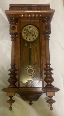 orologio a pendolo antico - Immagine 1 di 4