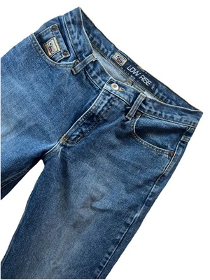 Pantalones de mezclilla Cruel Girl 7 cortos ajustados 30” entrepierna 30W Foto 1 de 4