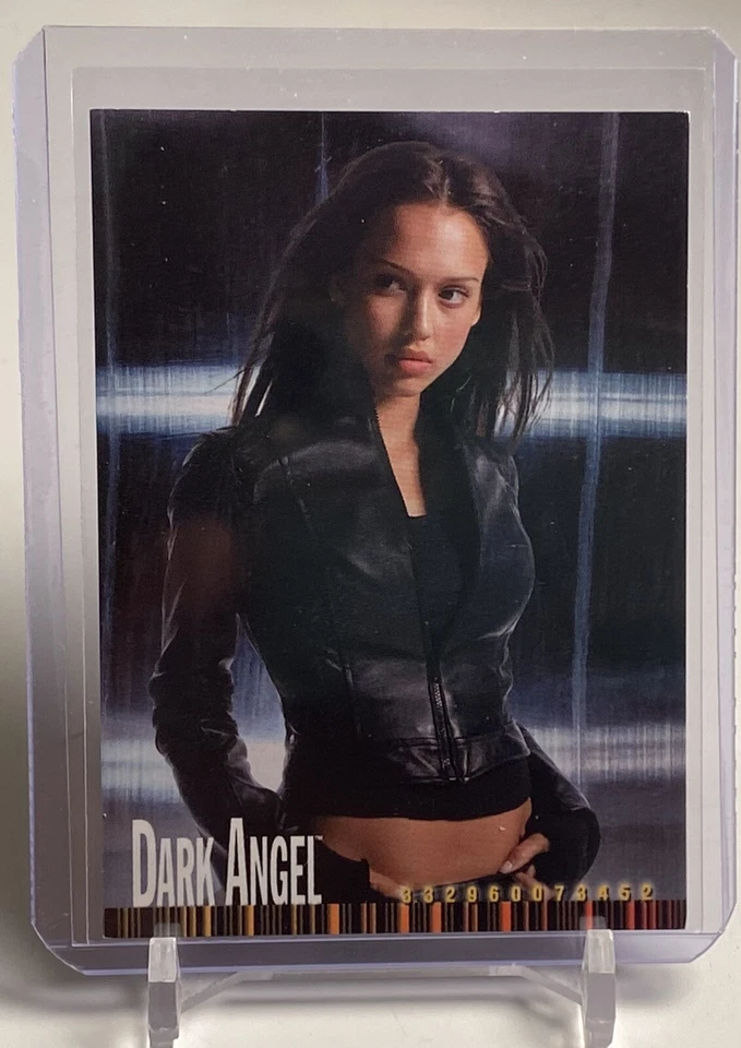2001 TOPPS DARK ANGEL JESSICA ALBA #P1 PROMO CARD W/TOP LOADER - NO RESERVE🔥 - Image 1 of 4