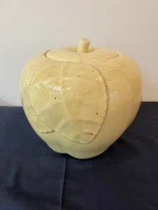 Vintage Yellow Apple Cookie Jar 1940's Hull Pottery - Picture 1 of 10