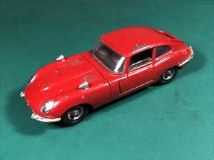 Vintage Corgi Toys | 335 | Jaguar E Type 2+2 | Red | Made In Great Britain - Picture 1 of 16