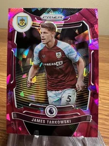 2021-22 Panini Prizm Premier League #62 James Tarkowski Prizms Pink Ice - Bild 1 von 2