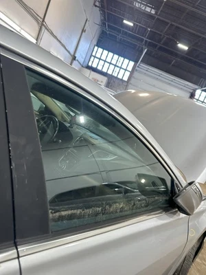 Front Door Glass Window HYUNDAI AZERA Right Passenger RH 12 13 14 15 16 17 Foto 1 de 3