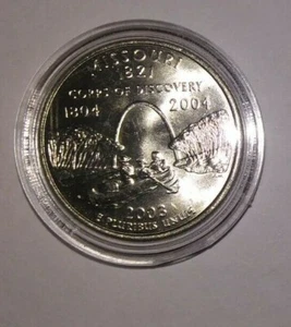 2003 D - Missouri State Quarter (UNCIRCULATED)+ COIN CAPSULE! - Picture 1 of 2