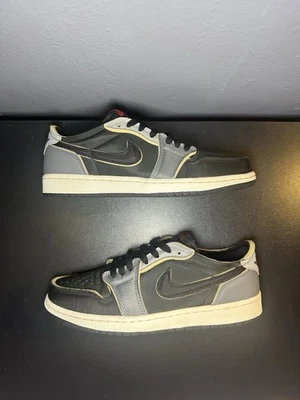 Talla 8.5 - Jordan 1 Retro Bajo OG EX Gris Humo Oscuro 2022 Foto 1 de 4