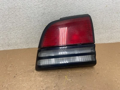 Luz trasera izquierda Oldsmobile Cutlass 1992 a 1997 conductor R0894 DW Foto 1 de 4