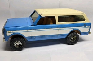 Ertl International Harvester Scout Traveler Pressed Steel Vintage Metal - Picture 1 of 12