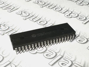 1x UM8237AE-5 UMC Programmable DMA Controller 5MHz IC PDIP40 - Picture 1 of 3