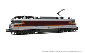 Arnold HN2585 SNCF, electric locomotive CC 21001 in silver livery, ep. IV N