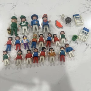 Vintage PLAYMOBIL Lot Of  Figures And Accessories 1970s -1990s GEOBRA PLAYMOBIL - Picture 1 of 8