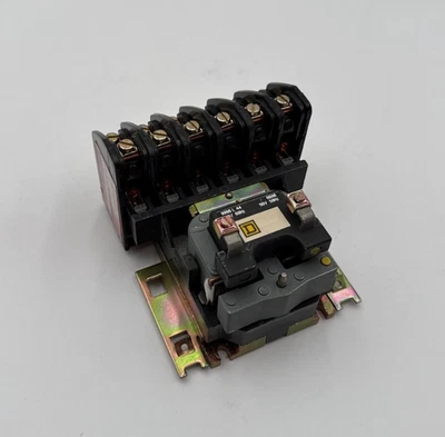 Square D 8903 L060 Lighting Contactor 30A 6P 600V Coil 110/120V 9998L44 30 Amp - Image 1 of 4