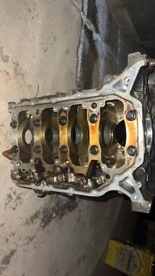 OEM 2002 - 2004 ACURA RSX tipo S - K20A2 motor desnudo bloque corto con niña Foto 1 de 4