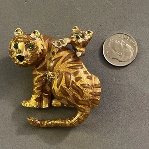 Seltene St. John SJ Schmuck Tiger Mutter & Jungtier Kristall Strass Emaille Anstecknadel Brosche - Bild 1 von 8