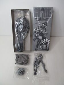 1/6 SCALE 12" G.I. JOE COLLECTOR'S CLUB ACTION MARINE BLACK & WHITE TV EDITION