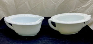 Ausgefallenes ovales weißes Milchglas Sahne und Zucker Mid Century Vintage - Bild 1 von 6