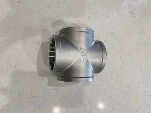 Stainless Steel 304 Pipe Fitting 3 Inch 4 Way Cross Female NPT Class 150 - Picture 1 of 3