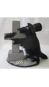 Annalee---2023---6"---Tombstone Crow-- New with Tags & Bag - Picture 1 of 3