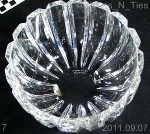 Kosta Boda Signed 58552 Bengt Edenfalk Vertical Cut Crystal Bowl (DD) - Picture 1 of 6