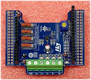 X-NUCLEO-IHM06A1 - Controlador de motor paso a paso LV base en núcleo STSPIN220 y STM32 - Imagen 1 de 6