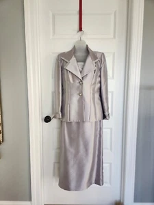 Vintage Lily And Taylor Sapphire Collection Size 4 Silver Rhinestone Skirt Suit - Picture 1 of 19