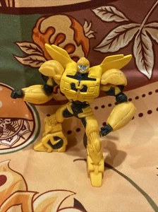 2014 Hasbro Bakery Crafts 4” Transformers Bumblebee PVC Figure Toy - Picture 1 of 2
