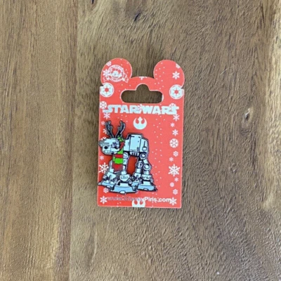 Prendedor comercial Disney Star Wars AT-AT bufanda de Navidad cuernos de reno vacaciones Foto 1 de 2