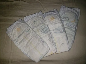 (4) Samples of Pamper Swaddlers Overnight Disposable Diapers, Size 6 - Picture 1 of 2