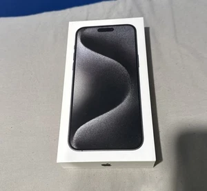 Oryginalne PUDEŁKO do Apple iPhone 15 PRO MAX - czarne tytanowe - Zdjęcie 1 z 2