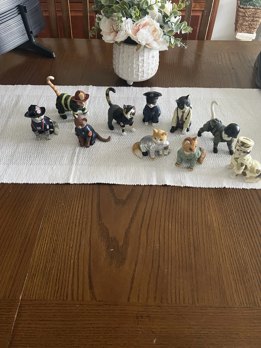 The Hamilton Collection Collectible Cat Figurines for sale | eBay