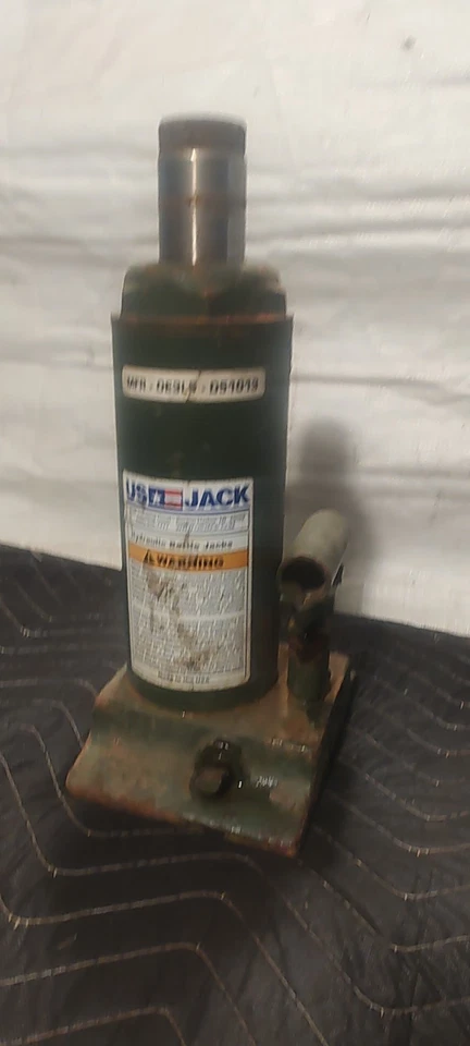 Gato de botella de alta gama de 8 toneladas D-51013 US Jack hecho en EE. UU. sin mango Foto 1 de 4