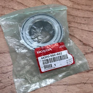 NOS OEM 1997-2009 Honda Wheel Bearing Assembly Front Hub 44300-S84-A02 - Bild 1 von 4