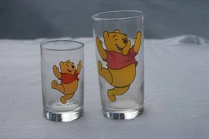 Disney Winnie the Pooh Vintage large and small glasses - Picture 1 of 2
