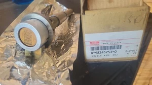 Fuel Injector Isuzu 8982457530 Common Rail Injector 8-98245753-0 8982457530 ... - Picture 1 of 4