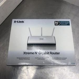 D-Link N300 DIR-655 Xtreme N Gigabit Wireless Router White 4 Gb - Picture 1 of 6