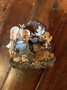 Porzellan Engel Wasserbrunnen Spieluhr mit Baby Engel und Tiere - Bild 1 von 2