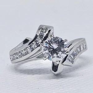 Bypass CZ Engagement Cocktail Ring Sz 7 Silver Tone Round Cut Cubic Zirconia - Picture 1 of 11